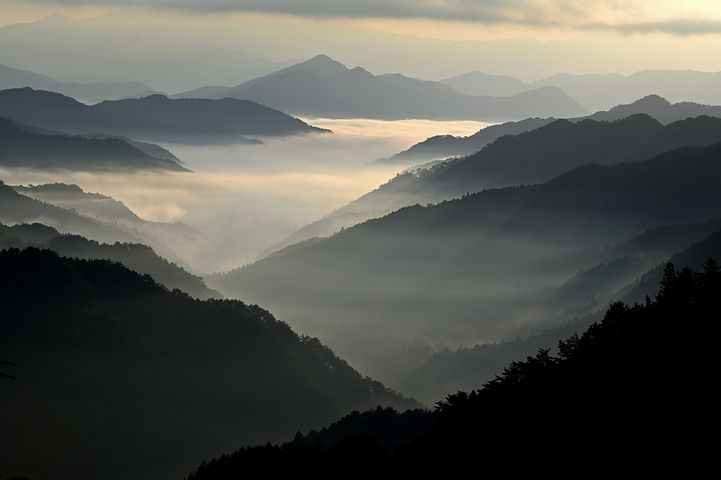 梦见办丧事别人给了很多红包是什么意思