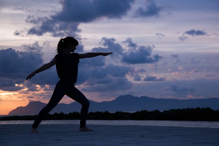 梦见给很多人发苹果手机游戏是什么意思